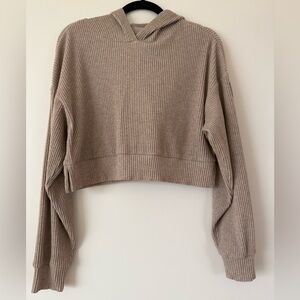 ALO yoga- Muse Hoodie size XS